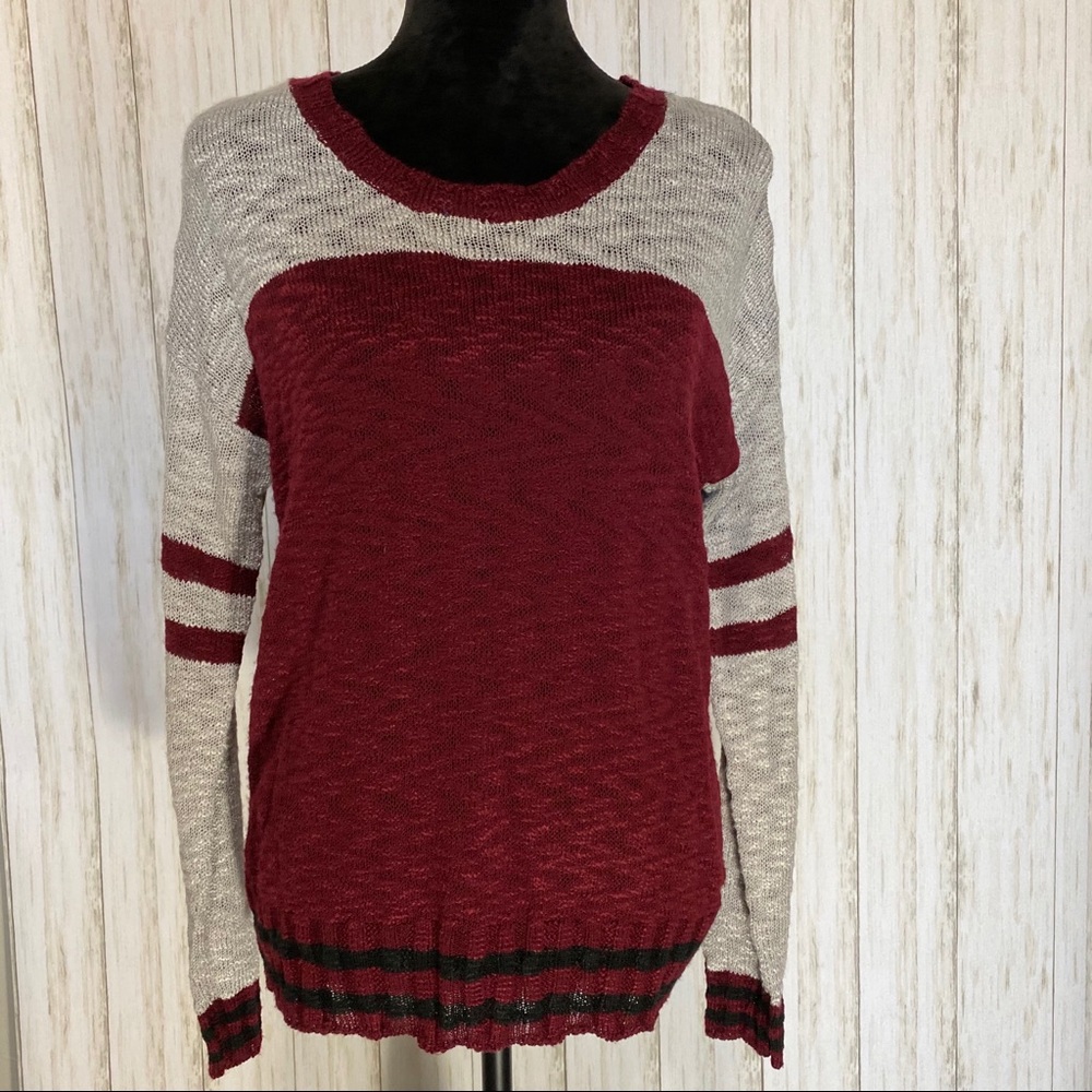 Women's Burgundy and Gray Sweater